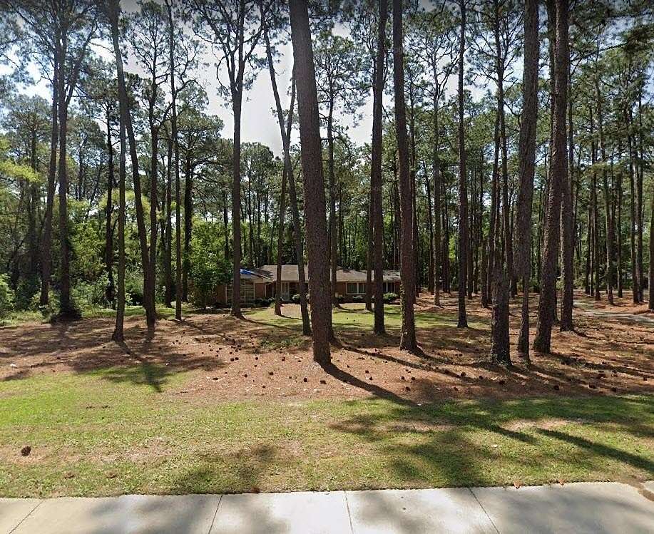 6 Acres of Land for Sale in Tifton, Georgia