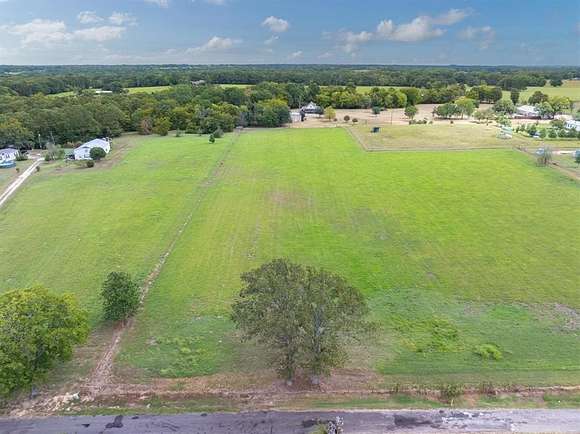 3 Acres of Residential Land for Sale in Grand Saline, Texas