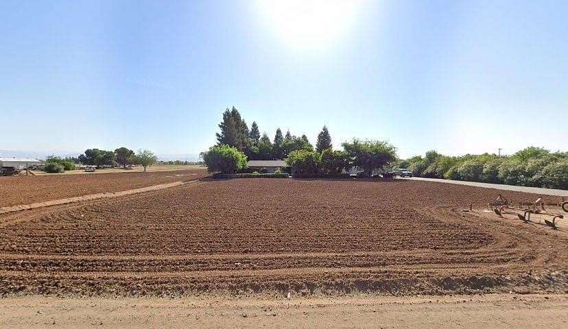 57.1 Acres of Land for Sale in Sanger, California