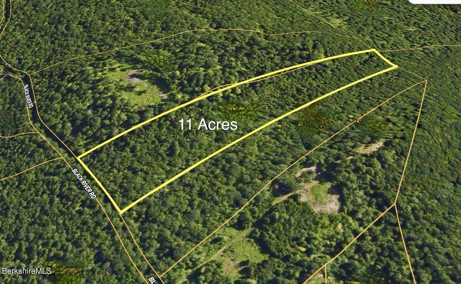 11.08 Acres of Recreational Land for Sale in Stephentown, New York