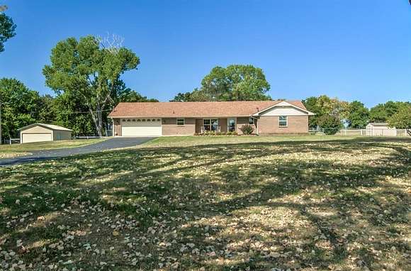 5 Acres of Residential Land with Home for Sale in Harrah, Oklahoma