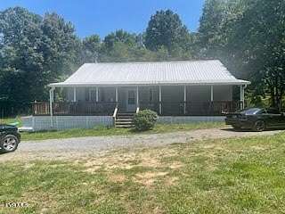 5.57 Acres of Residential Land with Home for Sale in Blountville, Tennessee