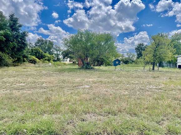 0.17 Acres of Commercial Land for Sale in Marble Falls, Texas