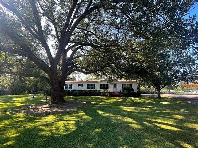 20 Acres of Agricultural Land with Home for Lease in Folsom, Louisiana