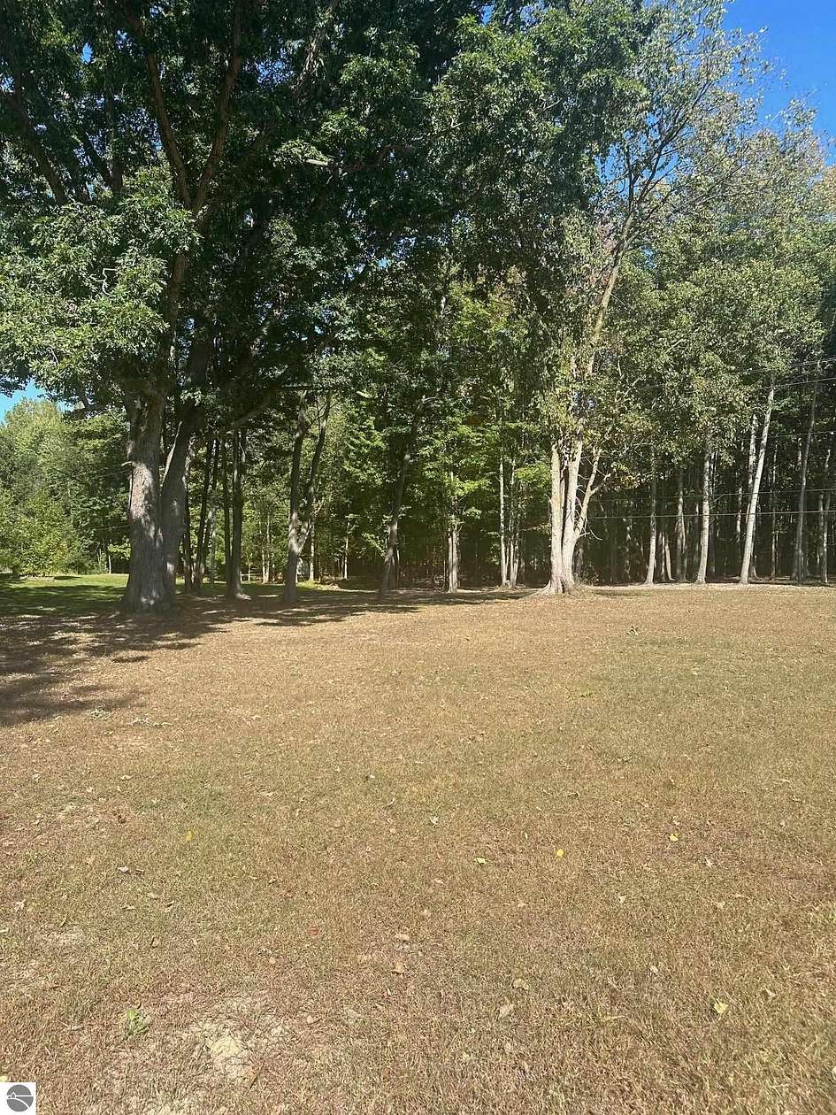 2 Acres of Residential Land for Sale in Mount Pleasant, Michigan