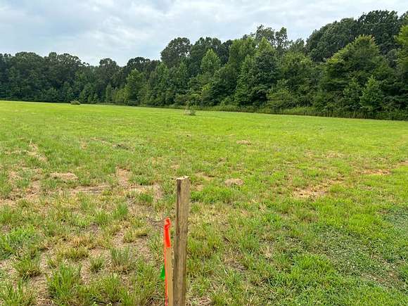 4 Acres of Land for Sale in Oakland, Tennessee