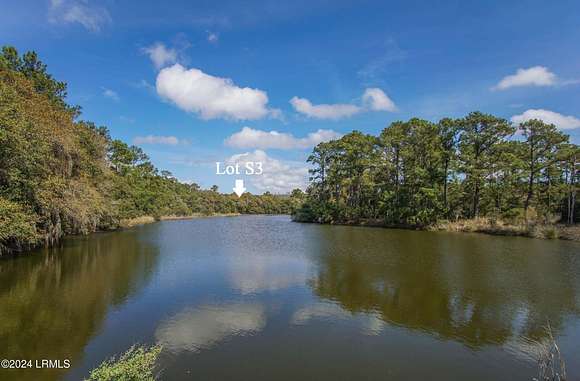 5 Acres of Residential Land for Sale in Saint Helena Island, South Carolina