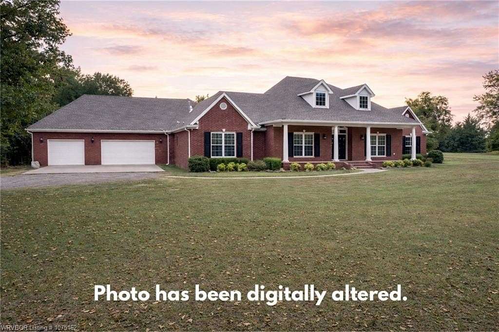 14 Acres of Recreational Land with Home for Sale in Lavaca, Arkansas