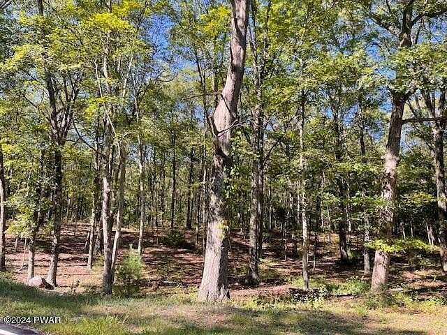 2.63 Acres of Residential Land for Sale in Bushkill, Pennsylvania