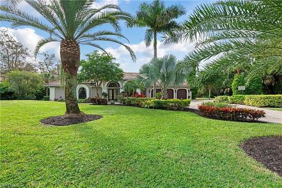 2.73 Acres of Residential Land with Home for Sale in Naples, Florida