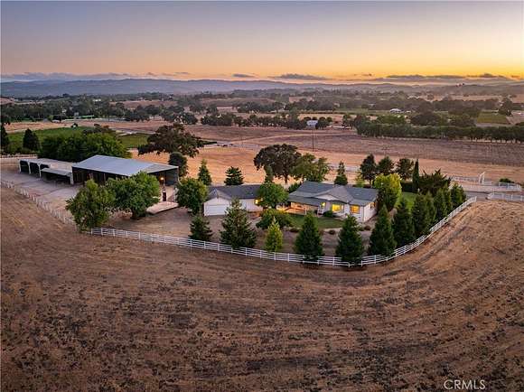 11.67 Acres of Land with Home for Sale in Paso Robles, California