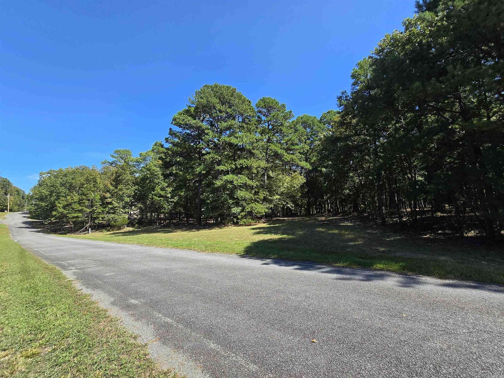 0.25 Acres of Residential Land for Sale in Fairfield Bay, Arkansas