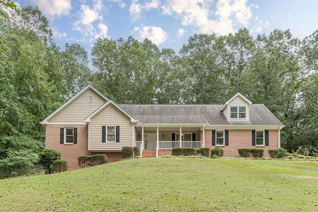 2.5 Acres of Residential Land with Home for Sale in Conyers, Georgia