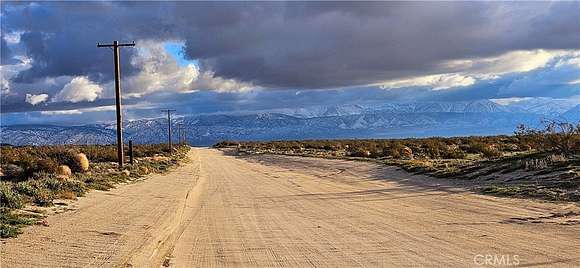 9.969 Acres of Land for Sale in Palmdale, California