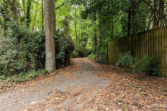 2.7 Acres of Residential Land with Home for Sale in Acworth, Georgia