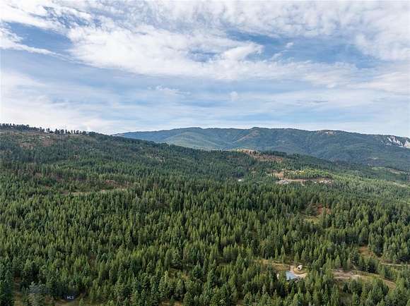 19.667 Acres of Land for Sale in Bozeman, Montana