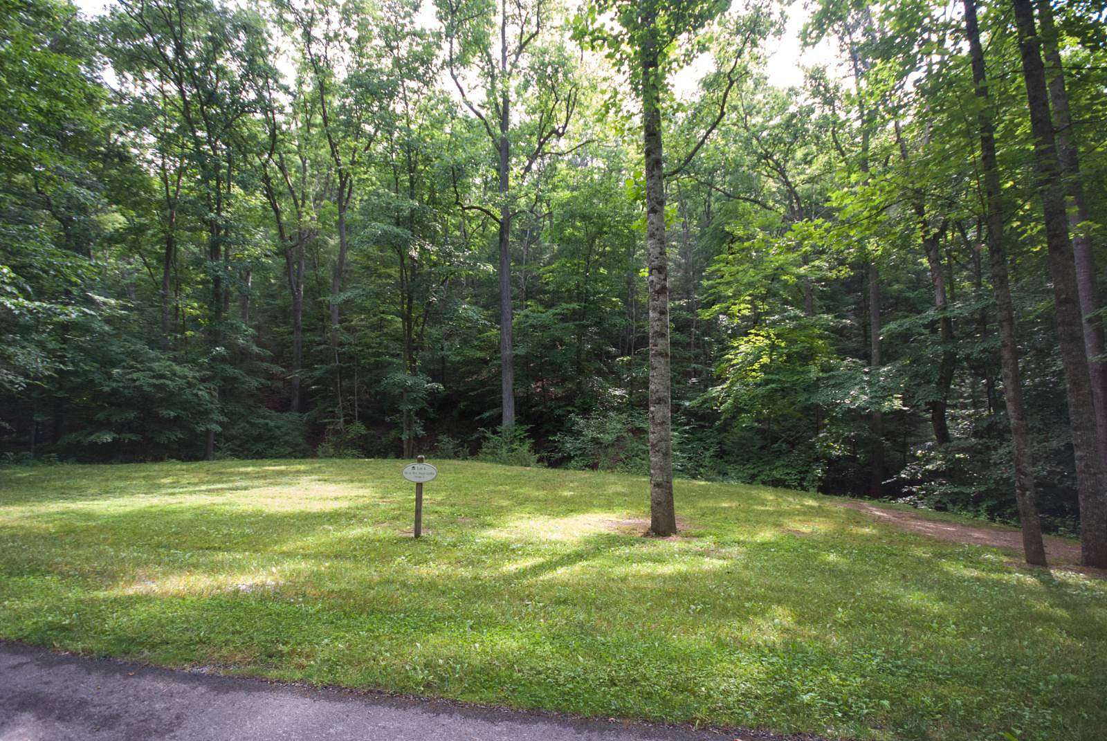 1.46 Acres of Residential Land for Sale in White Sulphur Springs, West Virginia