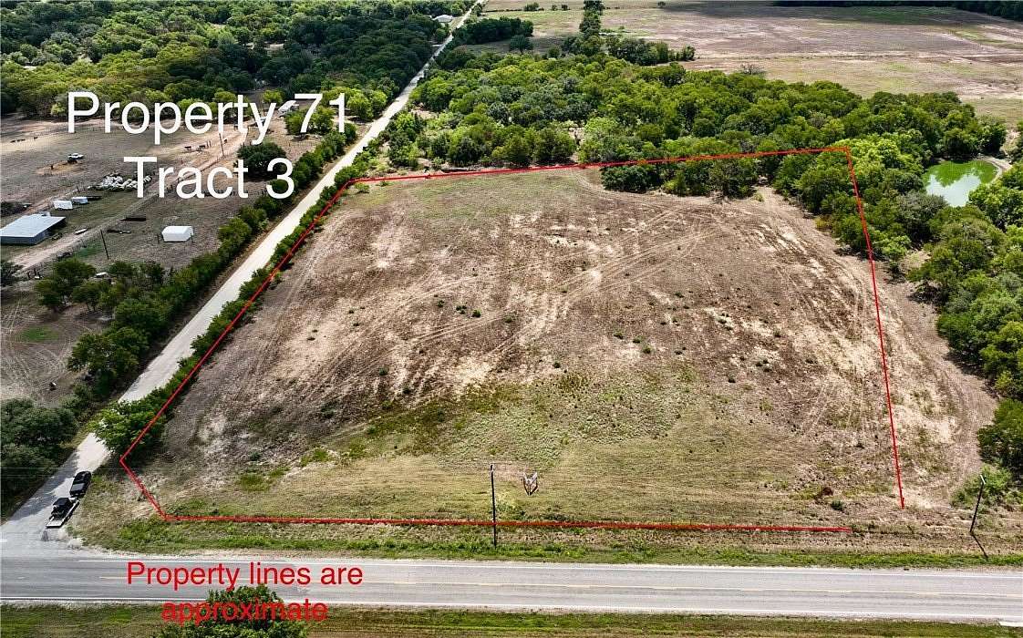 7.669 Acres of Land for Sale in Lott, Texas