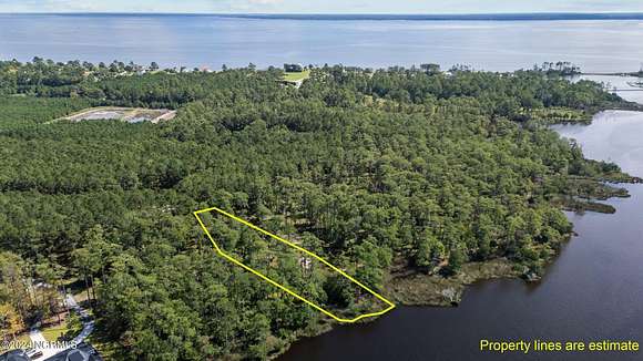 1.45 Acres of Residential Land for Sale in Oriental, North Carolina