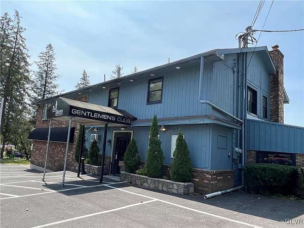 4.49 Acres of Improved Mixed-Use Land for Sale in Luzerne, Pennsylvania