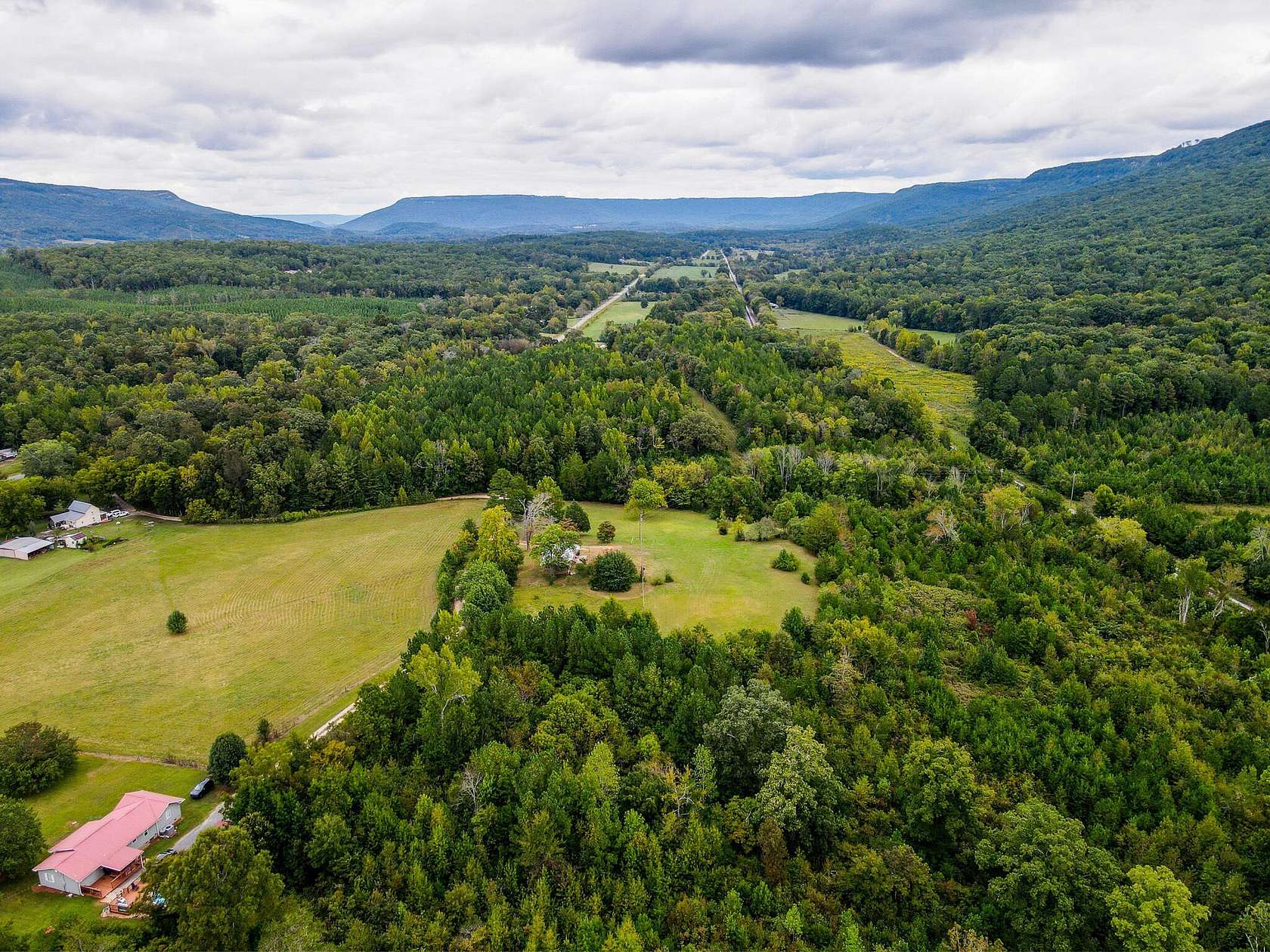 16.72 Acres of Recreational Land with Home for Sale in Rising Fawn, Georgia