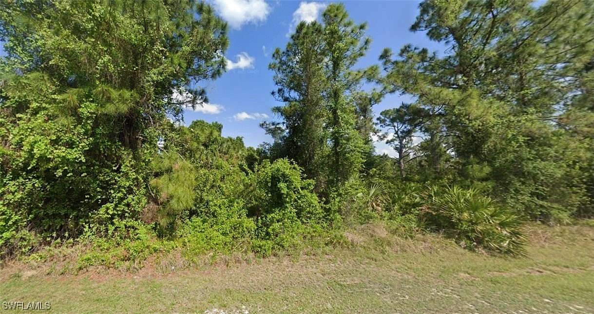 0.271 Acres of Residential Land for Sale in Lehigh Acres, Florida