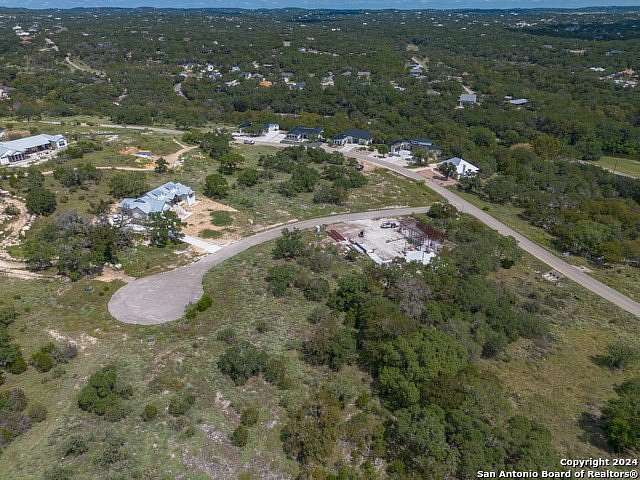 1.05 Acres of Residential Land for Sale in Spring Branch, Texas