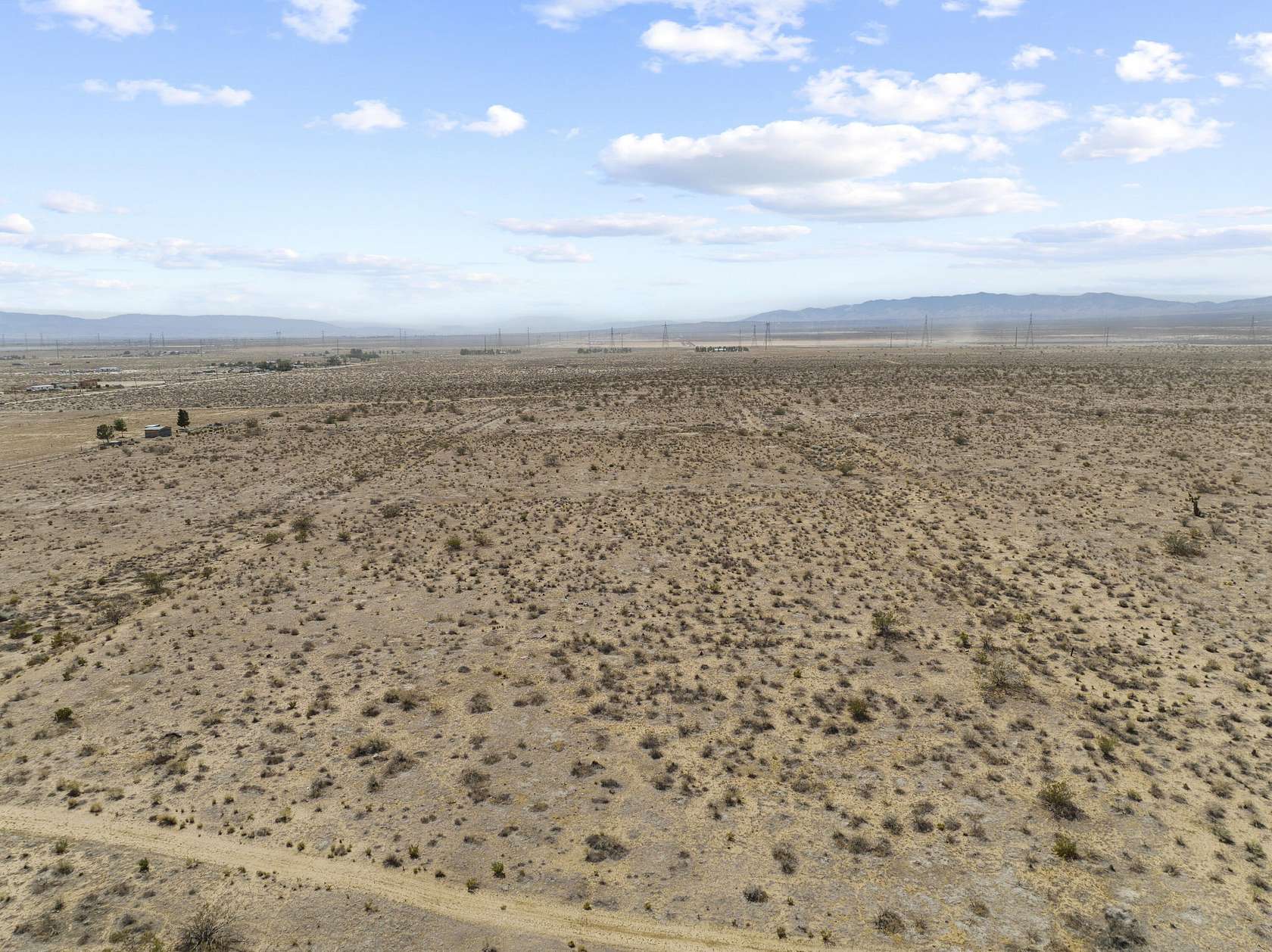 2.5 Acres of Land for Sale in Rosamond, California