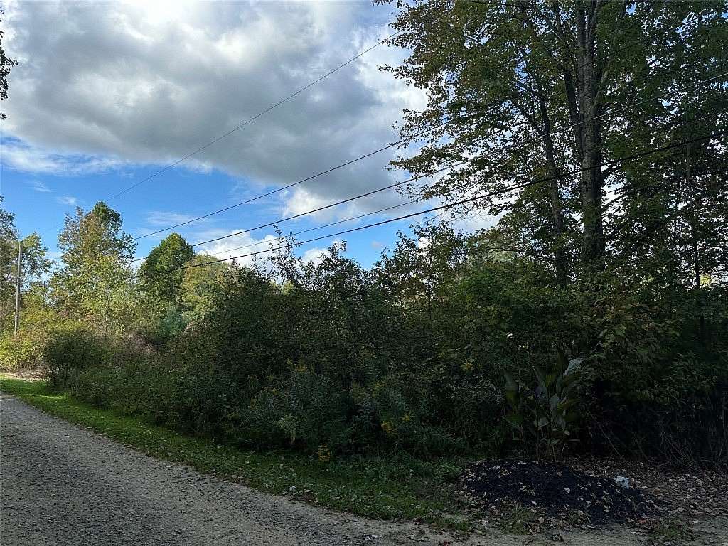 Residential Land for Sale in Conneaut Lake, Pennsylvania