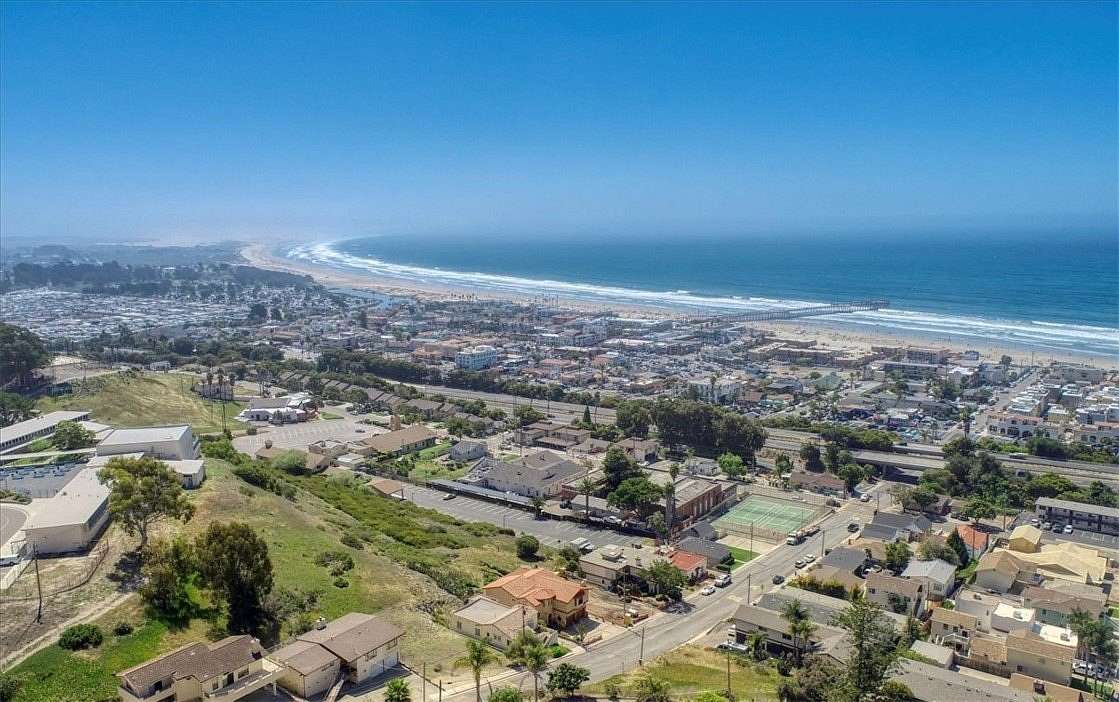 0.119 Acres of Residential Land for Sale in Pismo Beach, California