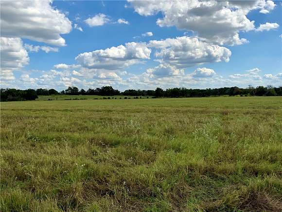 23.74 Acres of Land for Sale in Groesbeck, Texas