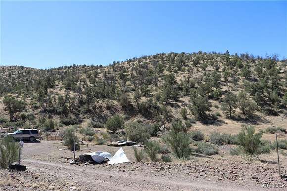 39.14 Acres of Land with Home for Sale in Kingman, Arizona