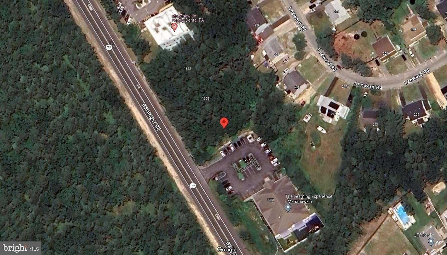 0.93 Acres of Mixed-Use Land for Sale in Manahawkin, New Jersey