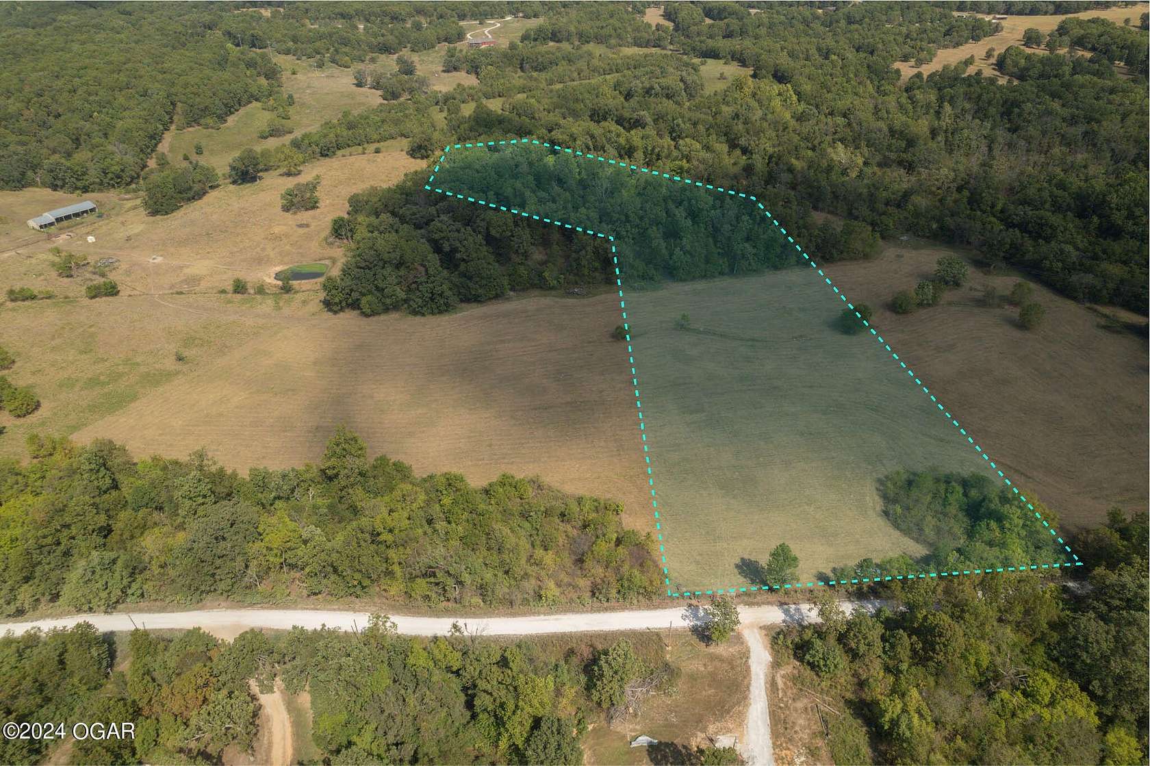 10 Acres of Land for Sale in Neosho, Missouri