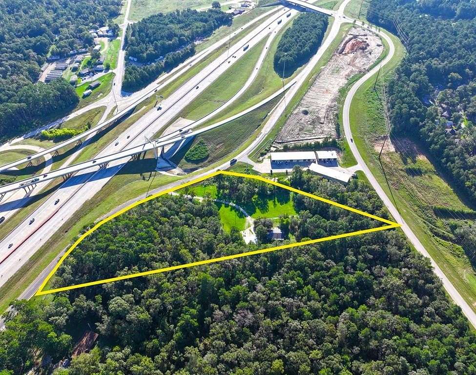 6.34 Acres of Mixed-Use Land for Sale in Huntsville, Texas