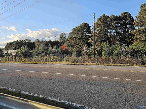 3.67 Acres of Commercial Land for Sale in Attalla, Alabama