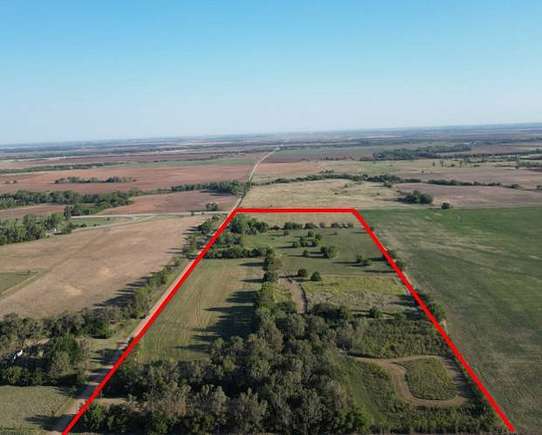 40 Acres of Land for Auction in Milton, Kansas