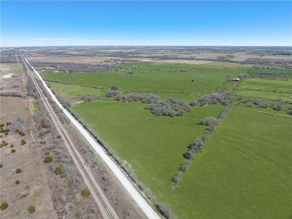 147.21 Acres of Agricultural Land for Sale in Elm Mott, Texas