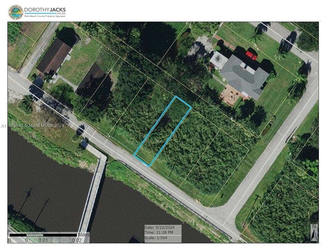 0.06 Acres of Residential Land for Sale in Canal Point, Florida