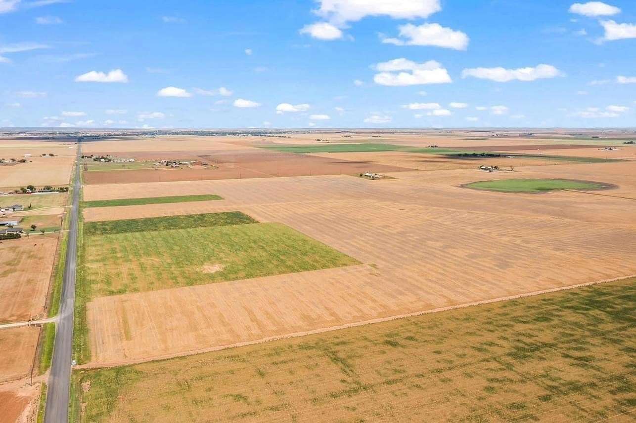 9 Acres of Agricultural Land for Sale in Slaton, Texas