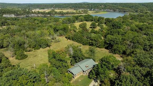 38.32 Acres of Land with Home for Sale in Fayetteville, Arkansas