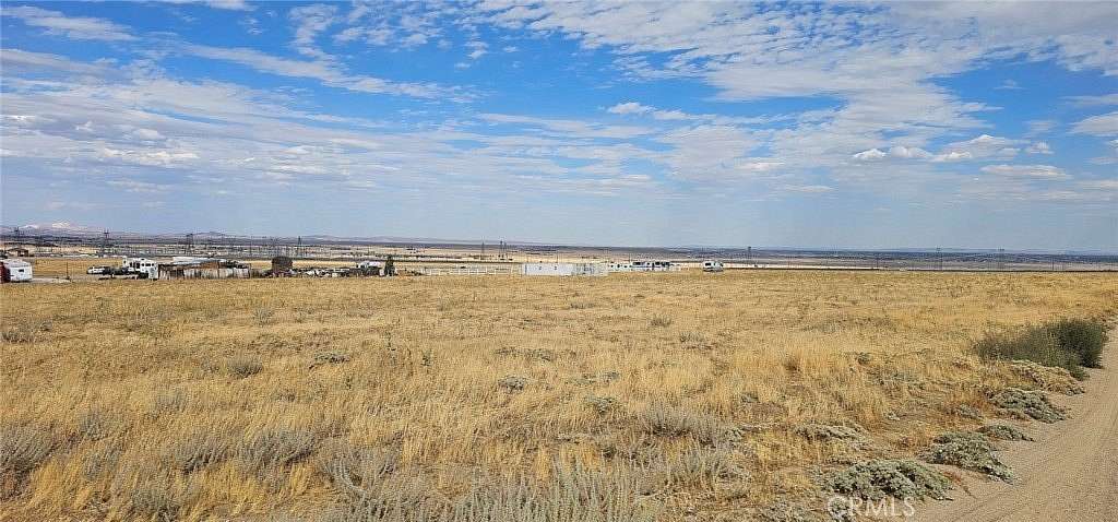 2.5 Acres of Land for Sale in Lancaster, California