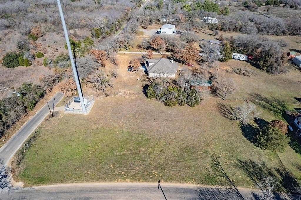 1 Acre of Residential Land for Sale in Cleburne, Texas