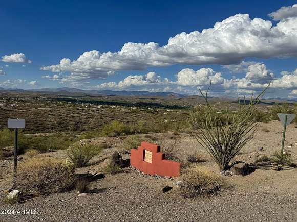 5 Acres of Residential Land for Sale in Wickenburg, Arizona