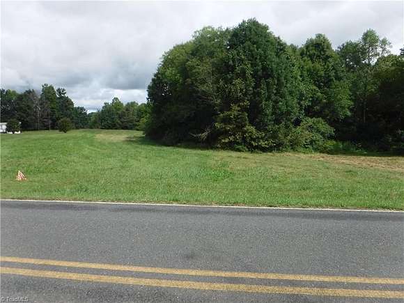 25 Acres of Agricultural Land for Sale in Hamptonville, North Carolina