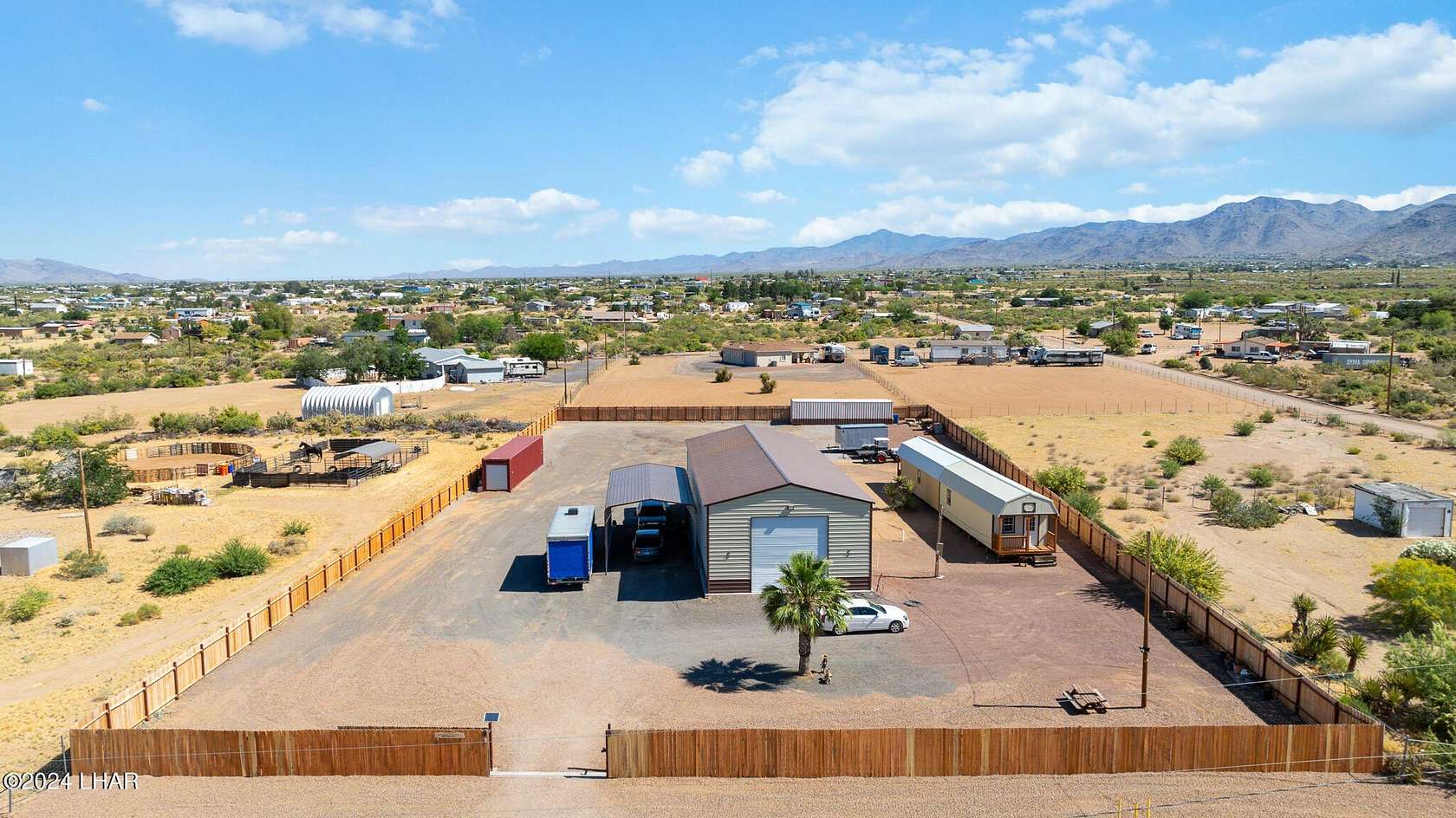 1.12 Acres of Mixed-Use Land for Sale in Golden Valley, Arizona