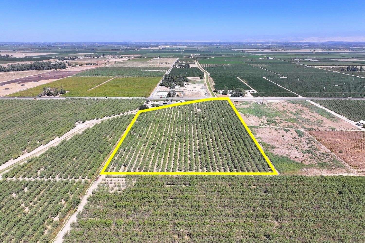 17.1 Acres of Agricultural Land for Sale in Selma, California