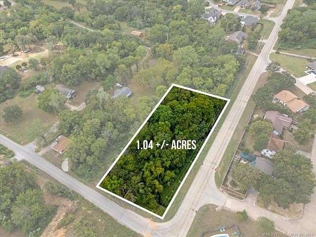 1.04 Acres of Residential Land for Sale in Sapulpa, Oklahoma