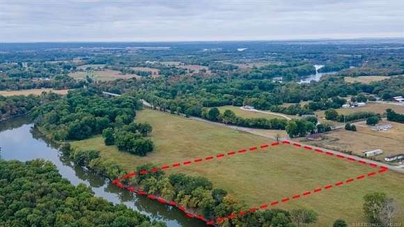 4.5 Acres of Land for Sale in Vinita, Oklahoma