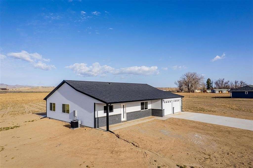 5.18 Acres of Residential Land with Home for Sale in Powell, Wyoming